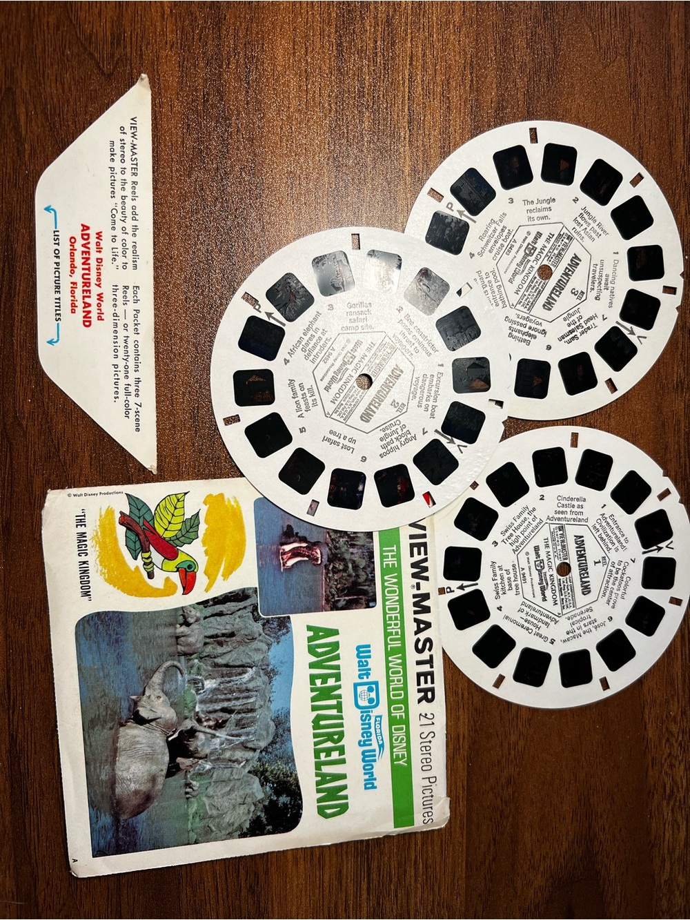 Vintage View-Master Bugs Bunny B531 – 2 Reels, Booklet & Sleeve